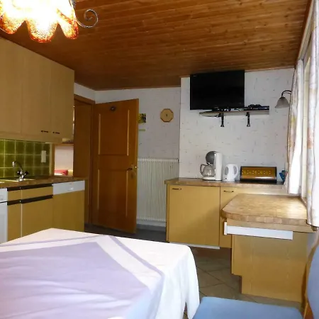 アパート Haus Bergkranz ノイシュティフト・イム・シュトゥーバイタール